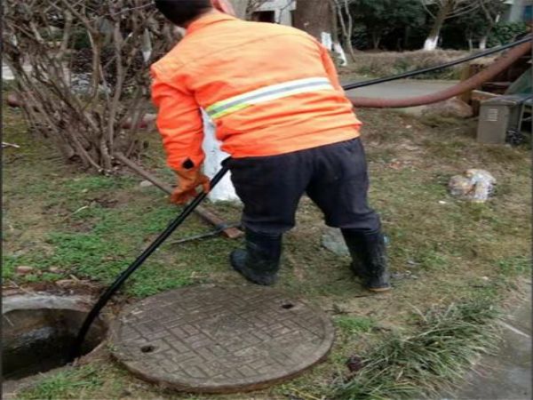 湖口疏通管道疏通公司电话（龙口疏通管道电话）